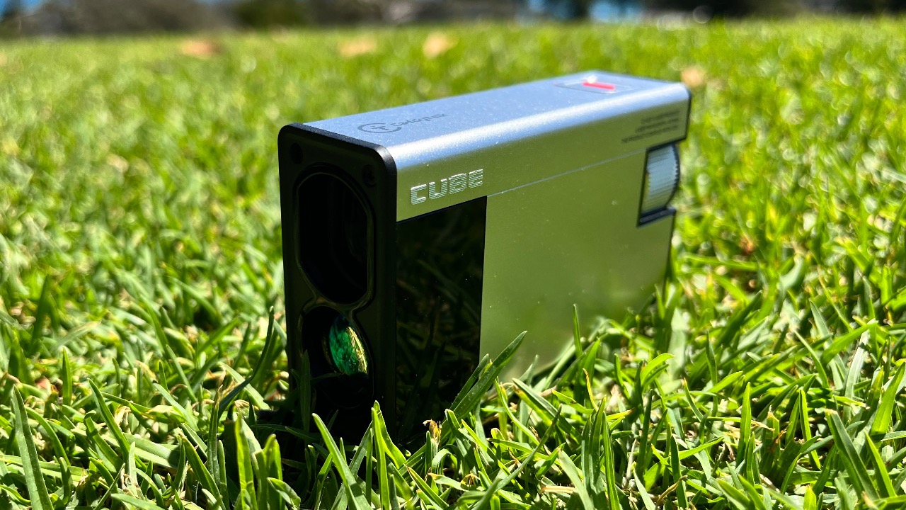 CaddyTalk Cube Laser Rangefinder